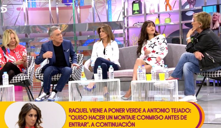 Los colaboradores del programa 'Sálvame', de Telecinco, hablan sobre quién podría defender a Chelo en el plató si participa en 'Supervivientes 2019'