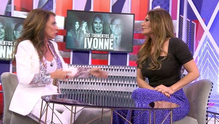 Ivonne Reyes con María Patiño en 'Sábado Deluxe' / Telecinco.es