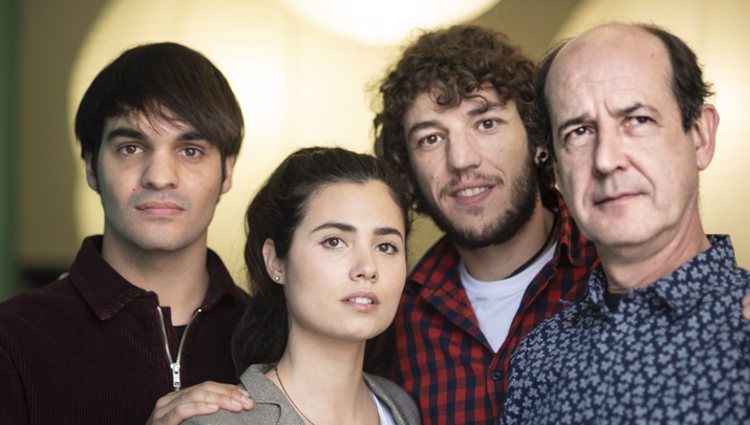 Eneko Sagardoy, Loreto Mauleón, Jon Olivares y Mikel Laskurain son la familia de 'Miren'