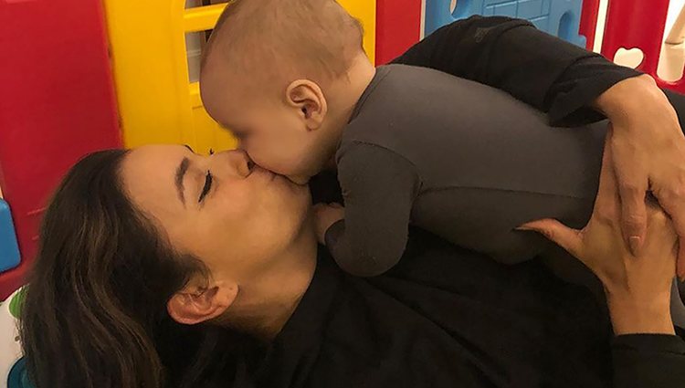 Eva Longoria junto a su hijo/ Foto: Instagram
