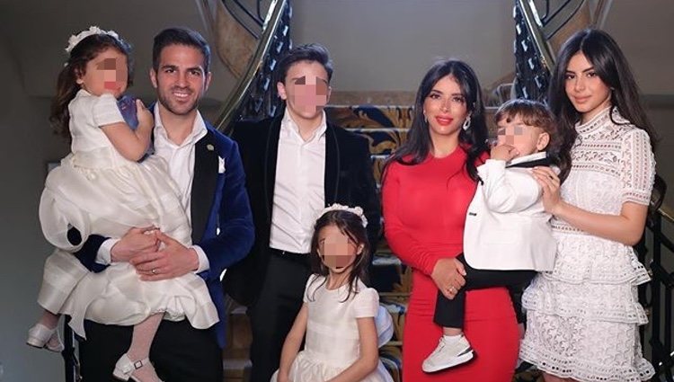 Cesc Fàbregas y Daniella Semaan junto a sus hijos | Foto: Instagram