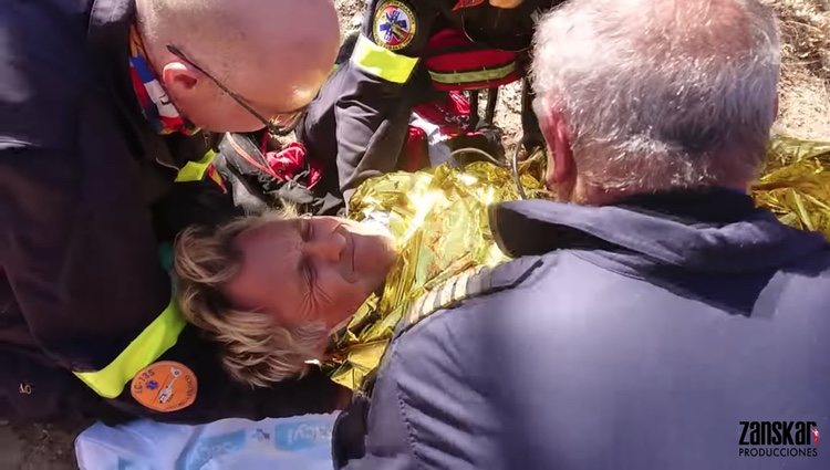 Jesús Calleja es rescatado de urgencia | Foto: YouTube
