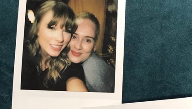 Imagen del Instagram de Taylor Swift en la que se la ve junto a Adele