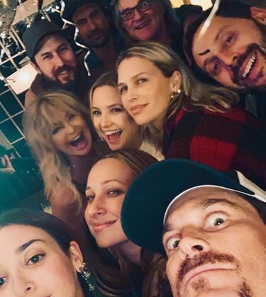 Kate Hudson y sus amigos | Instagram