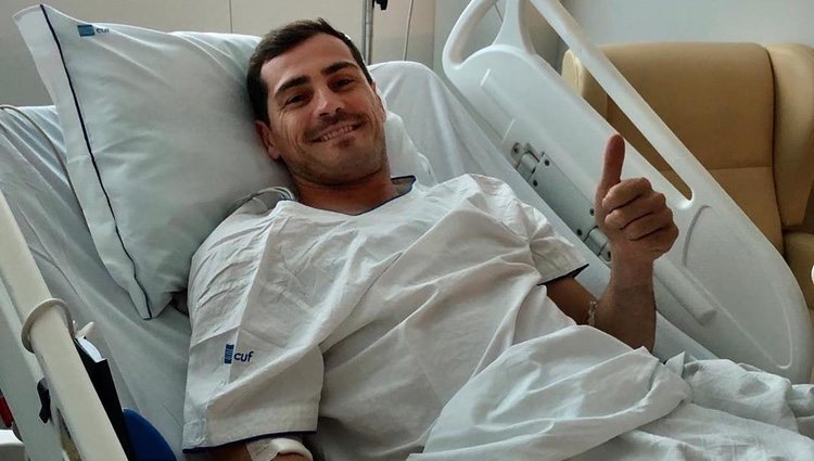 Iker Casillas ingresado en el hospital de Oporto