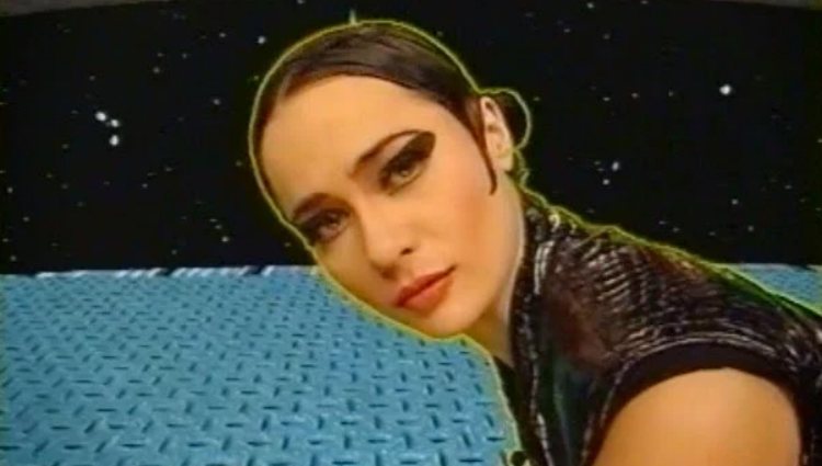 Diana Lázaro caracterizada como Cybercelia en 'Cyberclub' | Telemadrid