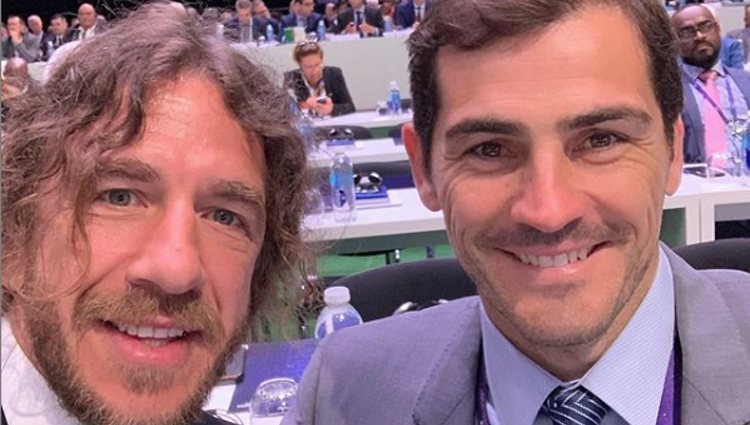 Carles Puyol e Iker Casillas en el Congreso de la FIFA l Foto: Instagram