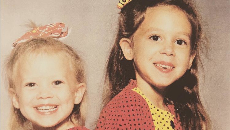 Hilary y Hailey Duff cuando eran pequeñas/Foto:Instagram