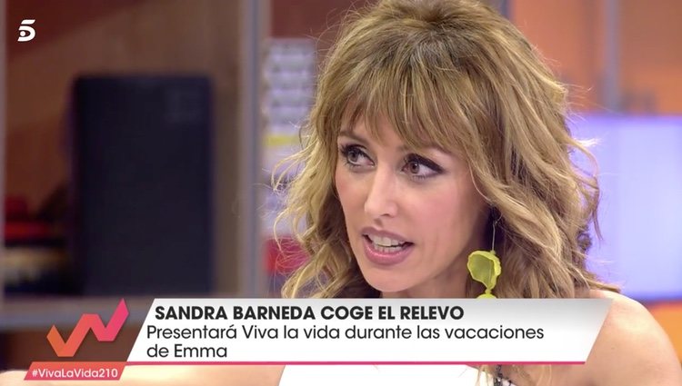 Emma García hablando de su relación en 'Viva la Vida'/ Foto: telecinco.es