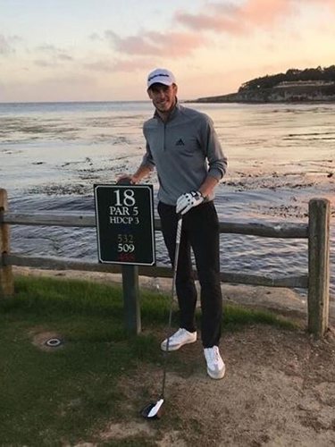 Gareth Bale jugando al golf | Instagram: Gareth Bale