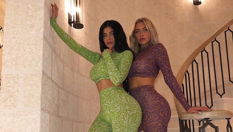  Kylie Jenner junto a su nueva mejor amiga Anastasia Karanikolaou / Foto: Instagram