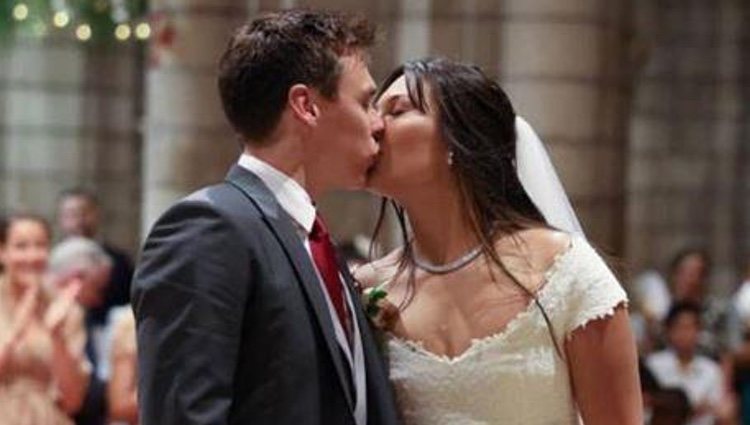 El beso de Louis Ducruet y Marie Chevallier como recién casados | Palacio de Mónaco