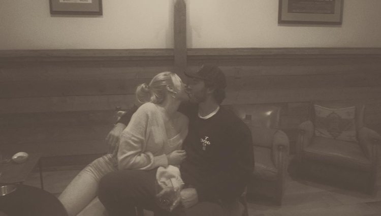 Brody Jenner y Josie Canseco besándose/Foto: Instagram