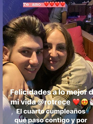 Rocío FLores junto a su novio en su 23 cumpleaños | Foto: Instagram