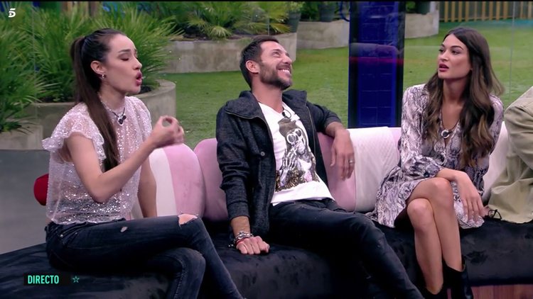 Adara y Estela Grande discutiendo en 'Límite 48 horas' | Telecinco.es