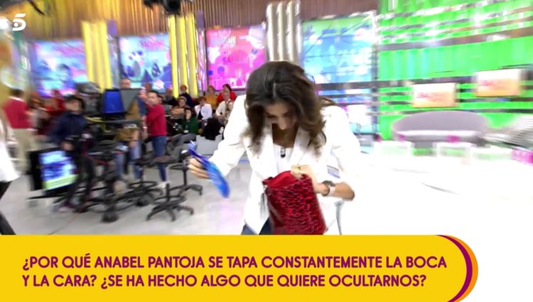 Paz Padilla le quitó el bolso a Anabel Pantoja | Foto: Telecinco.es