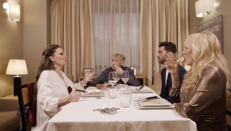 Los invitados a la cena sorprendidos de la noticia de María José Cantudo/'Ven a cenar conmigo: Gourmet Edition'