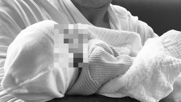 Thiago Alcántara anuncia el nacimiento de su hija/Instagram