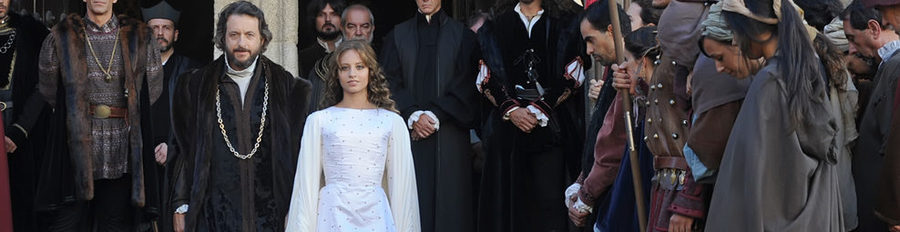 Michelle Jenner rueda en Cáceres la serie 'Isabel', que se emitirá en La 1 en enero