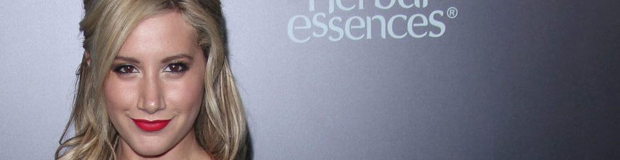 Andie MacDowell, Ashley Tisdale y Victoria Justice acuden a la premiere de 'Footloose' en Los Angeles