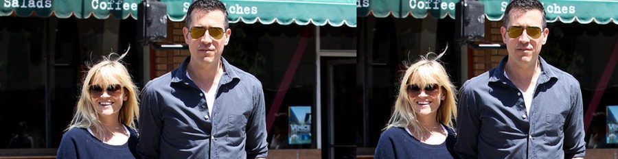 Reese Witherspoon y Jim Toth se convierten en padres de un niño llamado Tennessee James