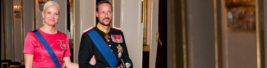 Los Reyes y los Príncipes Haakon y Mette-Marit de Noruega ofrecen una cena de gala en honor al presidente de Finlandia