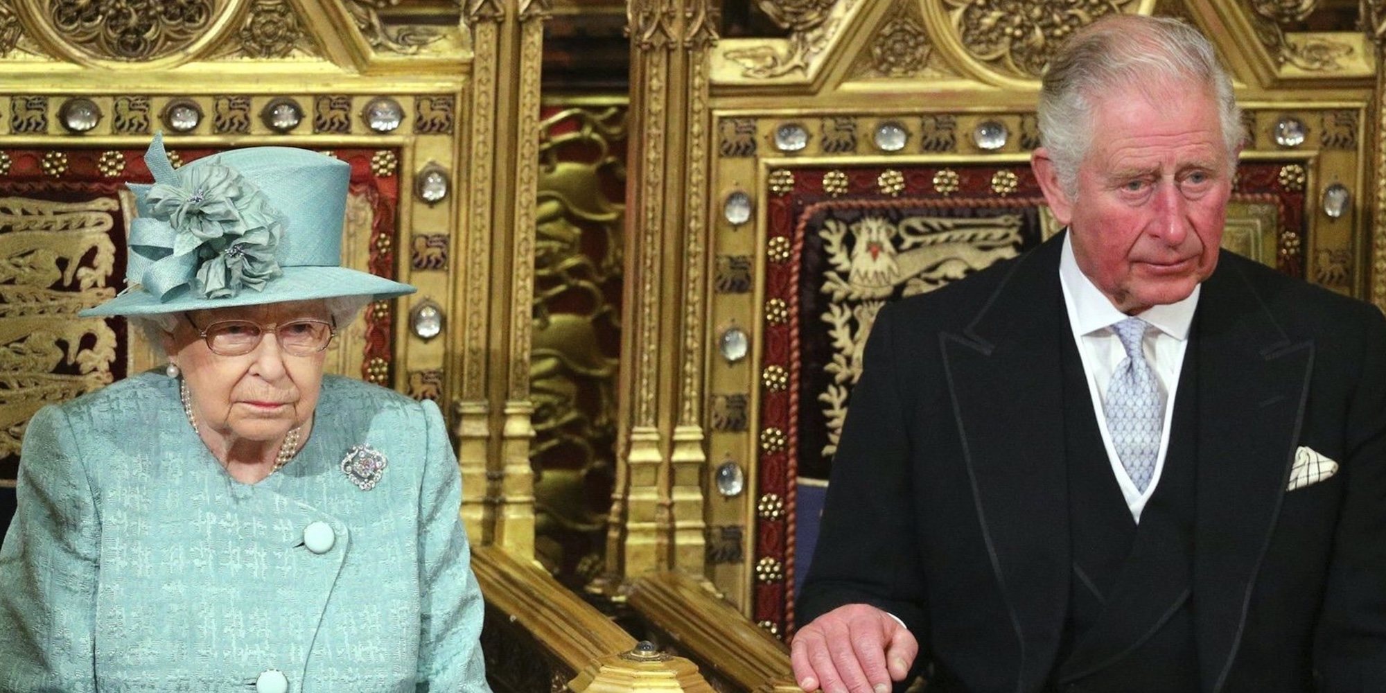 La Reina Isabel y el Príncipe Carlos tienen pendiente una reunión urgente para hablar del Príncipe Andrés