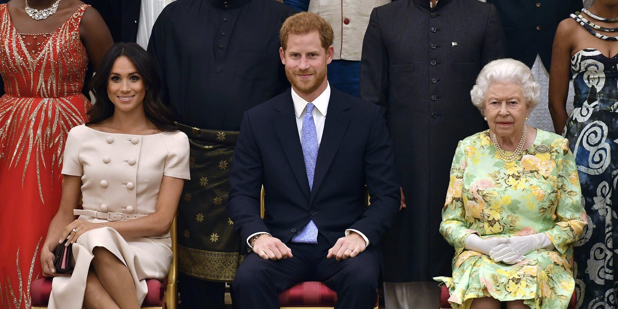 La Reina Isabel prohíbe al Príncipe Harry y Meghan Markle usar su marca Sussex Royal para fines comerciales