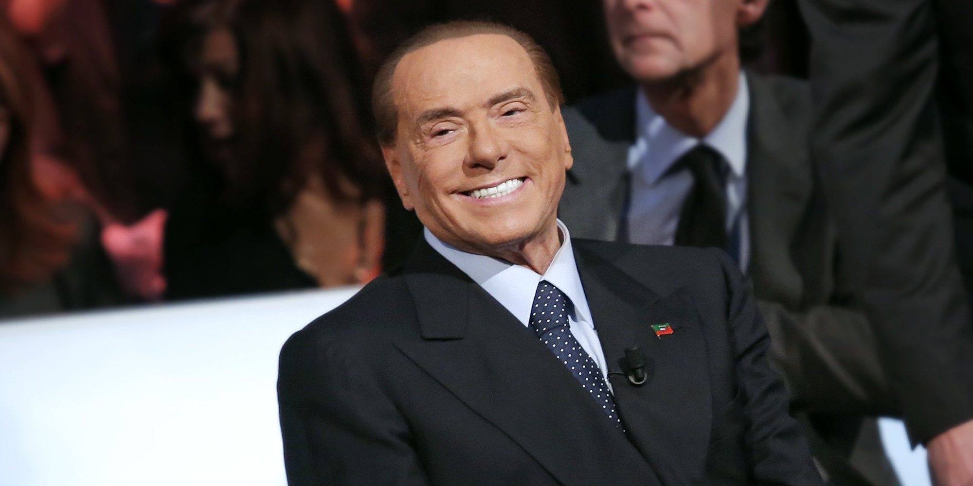 Berlusconi deja a su novia, Francesca Pascale, por una diputada más joven