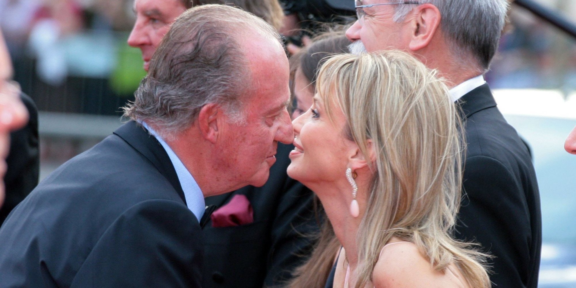 La buena relación entre el Rey Juan Carlos y el hijo de Corinna: motivo del regalo de los 65 millones