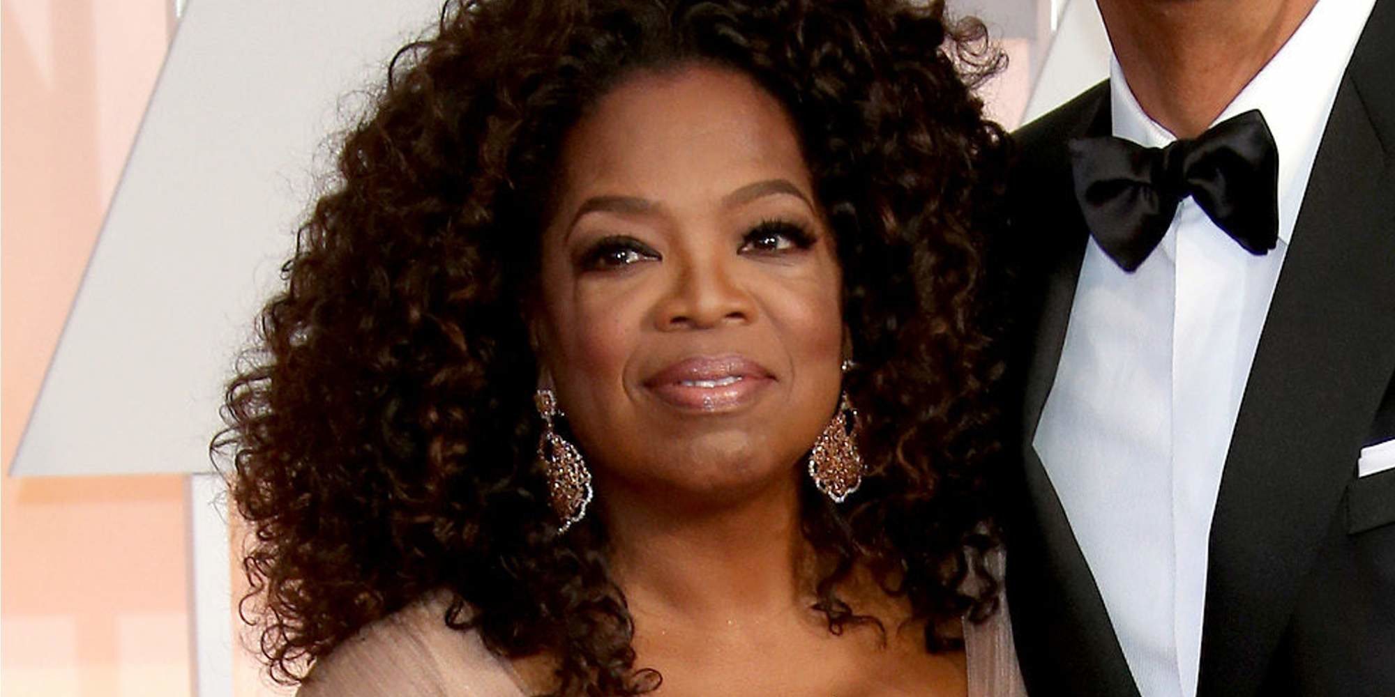 Oprah Winfrey niega que haya sido detenida por tráfico sexual