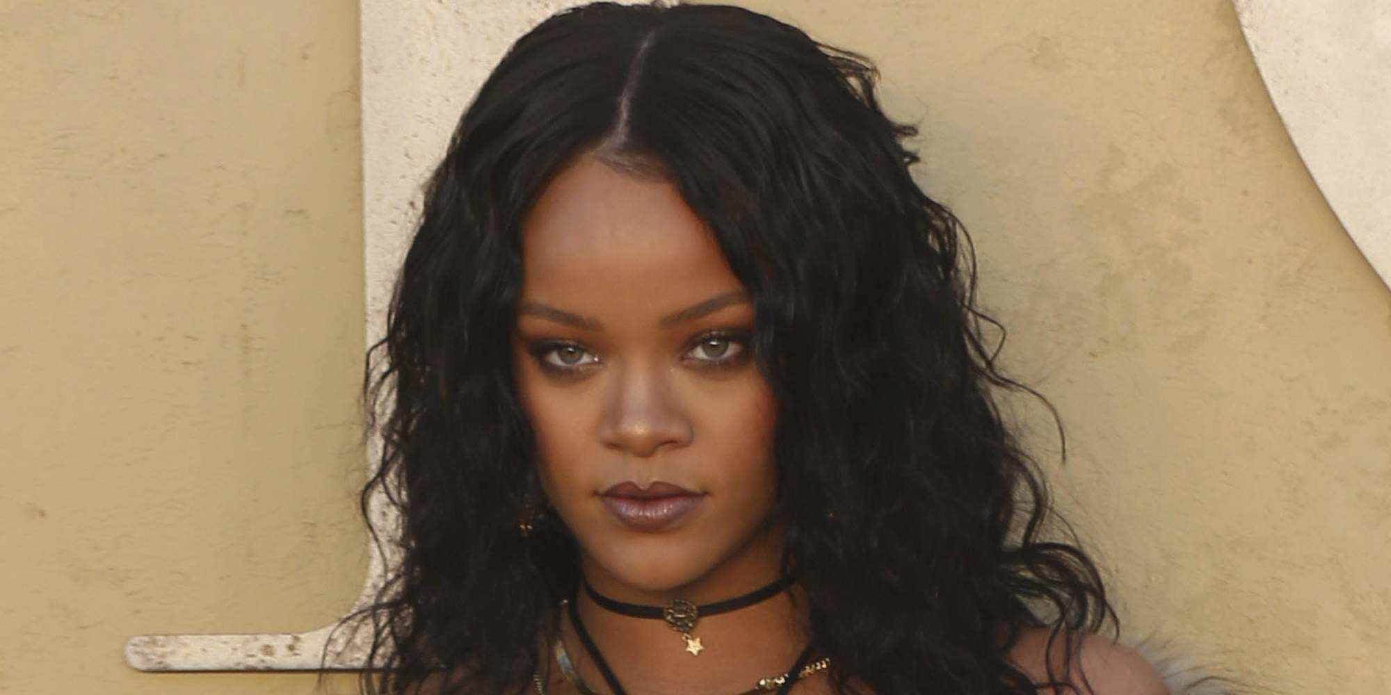 Rihanna regresa a la música 3 años después
