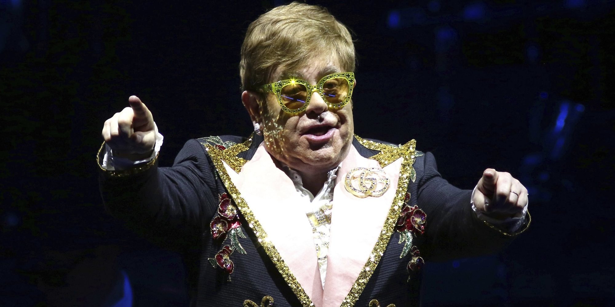 Elton John dona un millón de dólares para la lucha contra el coronavirus de las personas con VIH