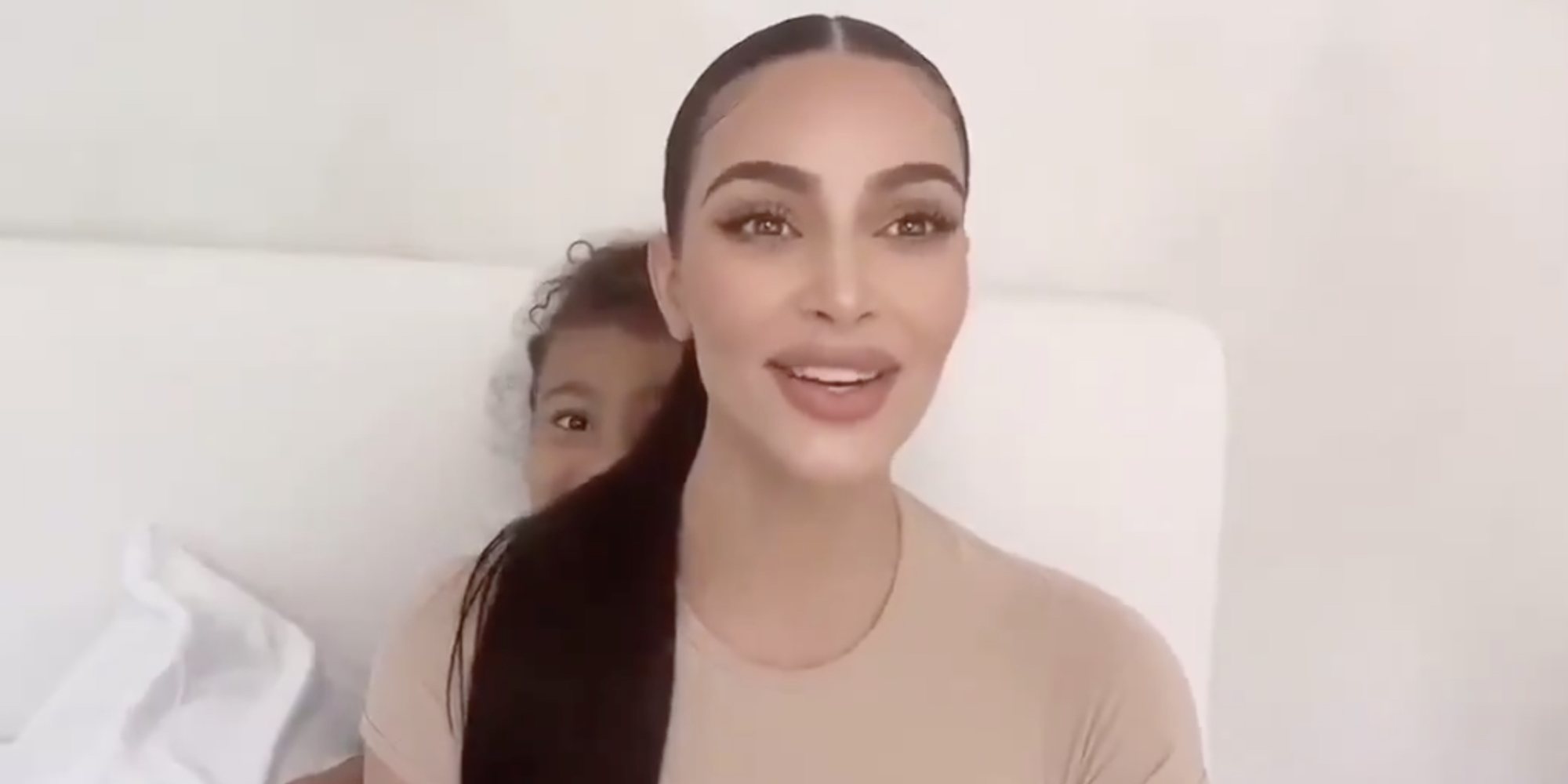 North West deja en evidencia a Kim Kardashian en un vídeo para el Gobierno: "Deberías ocuparte de tus hijos"