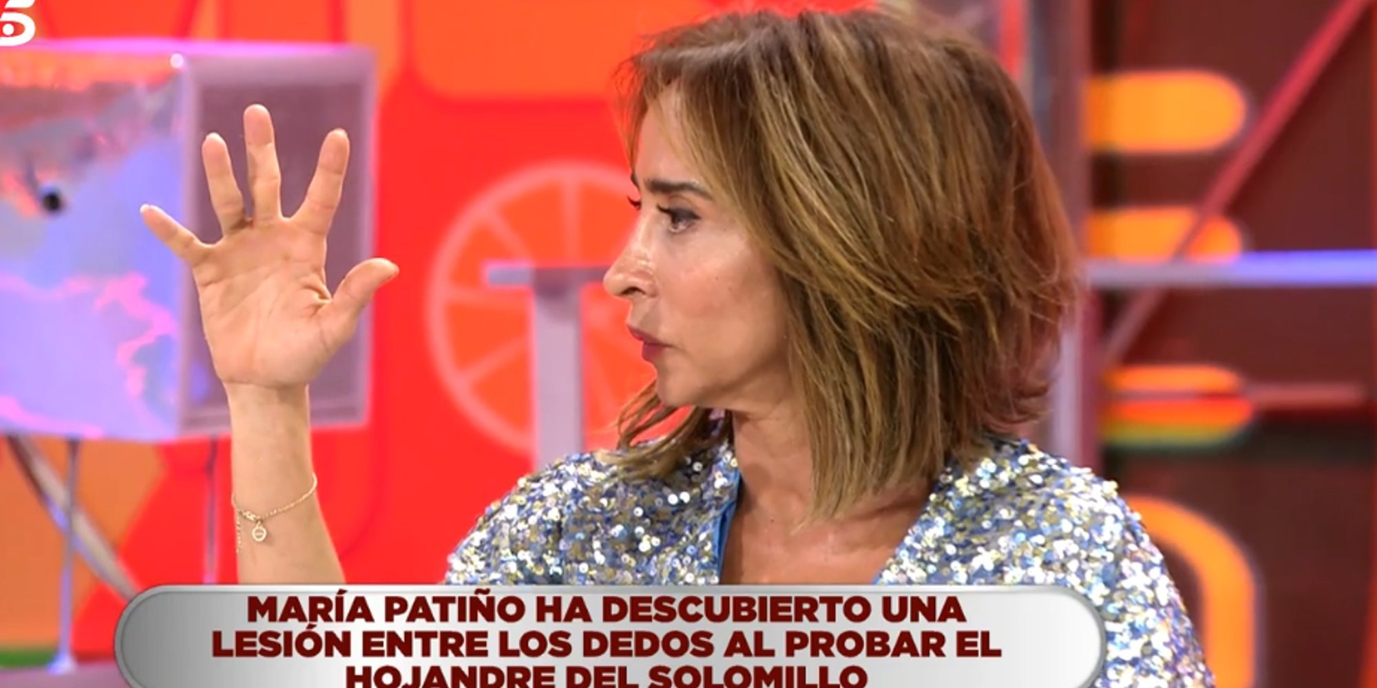 El cómico incidente de María Patiño cortando solomillo en 'La última cena' por el que terminó en el médico