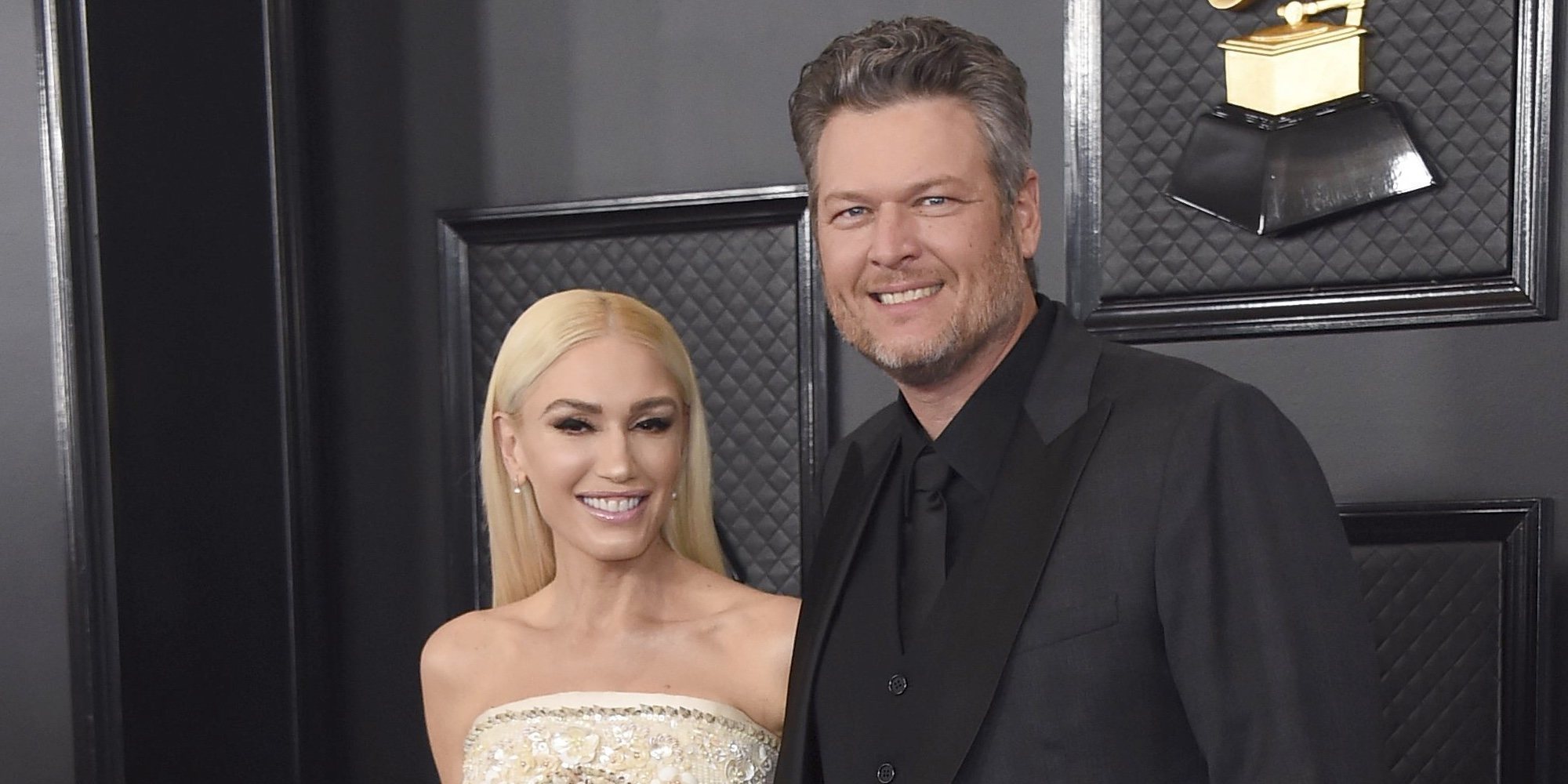 Gwen Stefani y Blake Shelton anuncian su compromiso de boda: "Gracias por salvar mi 2020"