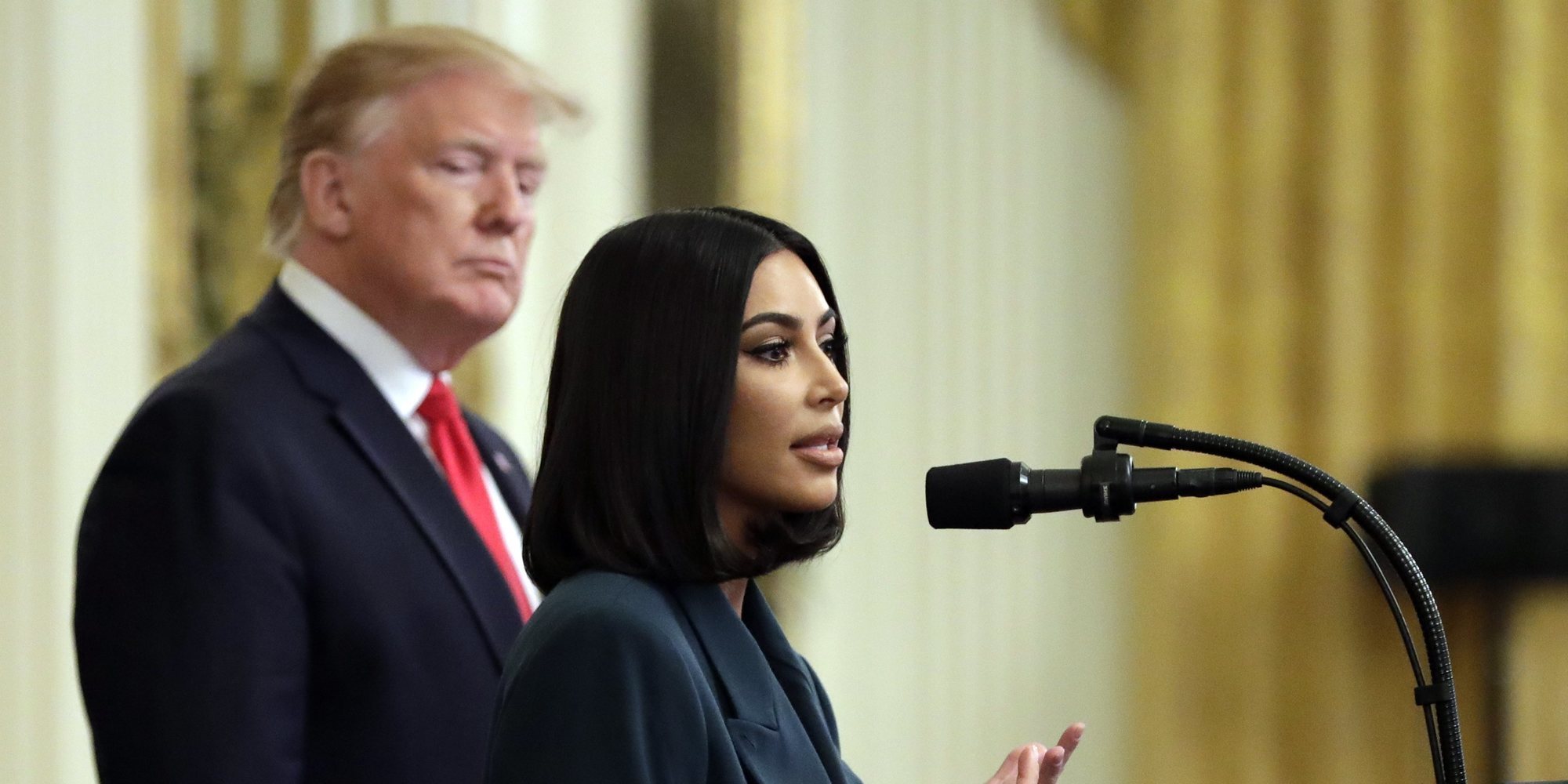 ¿Significa esta selfie de Kim Kardashian que ha votado a Donald Trump?