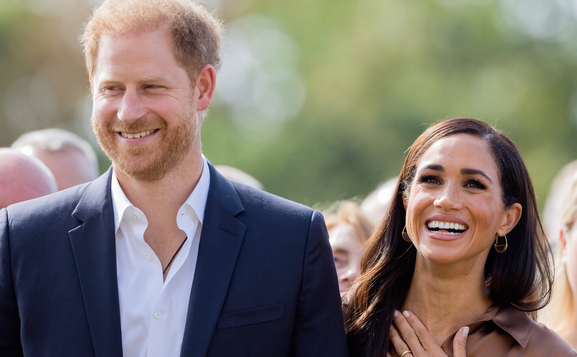 El Príncipe Archie y la Princesa Lilibet, hijos de Harry y Meghan, dicen adiós al apellido Mountbatten-Windsor para ser Sussex