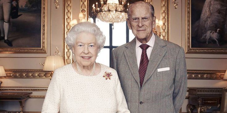 La Reina Isabel y el Duque de Edimburgo celebran su 73 aniversario de boda con un símbolo y un regalo familiar