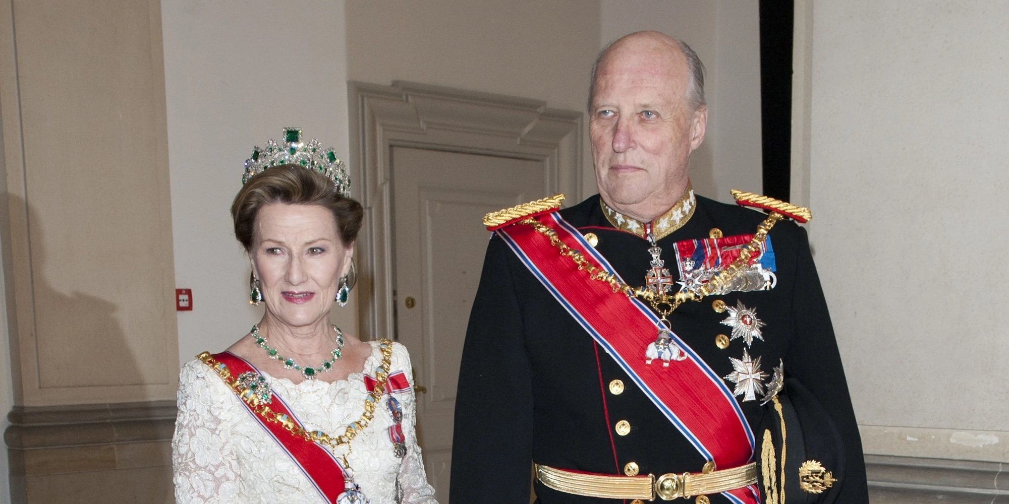 El posado de Harald y Sonia de Noruega por sus 30 años de reinado: "Gracias por acompañarnos en este viaje"