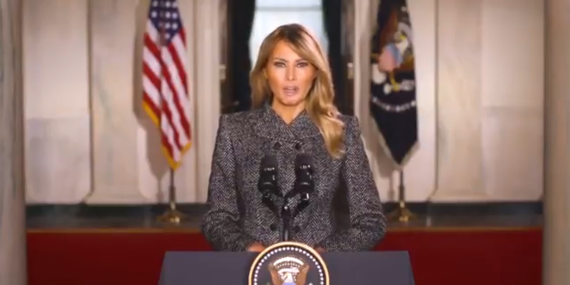 El discurso de despedida de Melania Trump antes de dejar la Casa Blanca en el que casi se olvida de Donald Trump