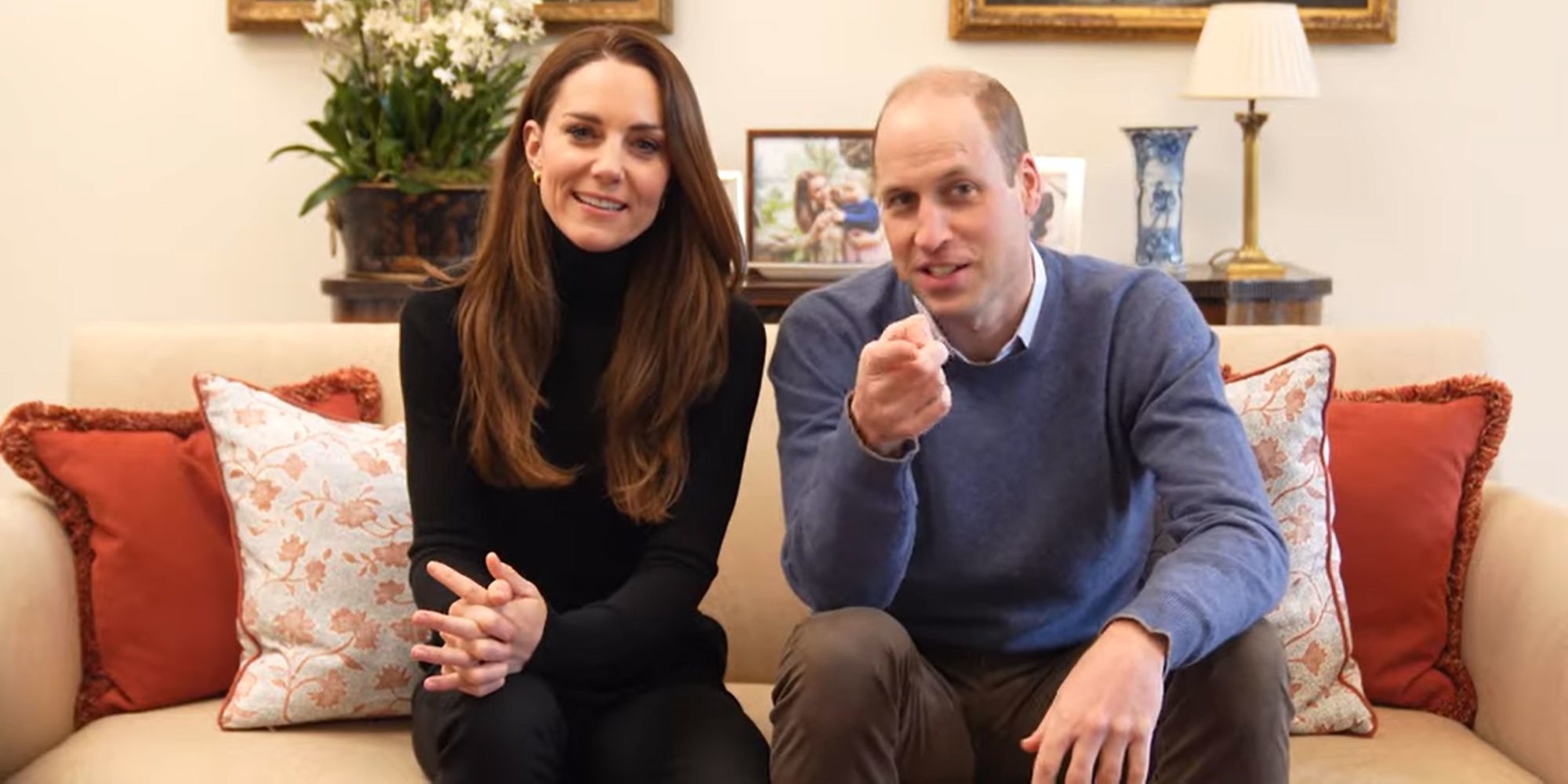 El divertido vídeo del Príncipe Guillermo y Kate Middleton con el que estrenan canal de Youtube: "Más vale tarde que nunca"