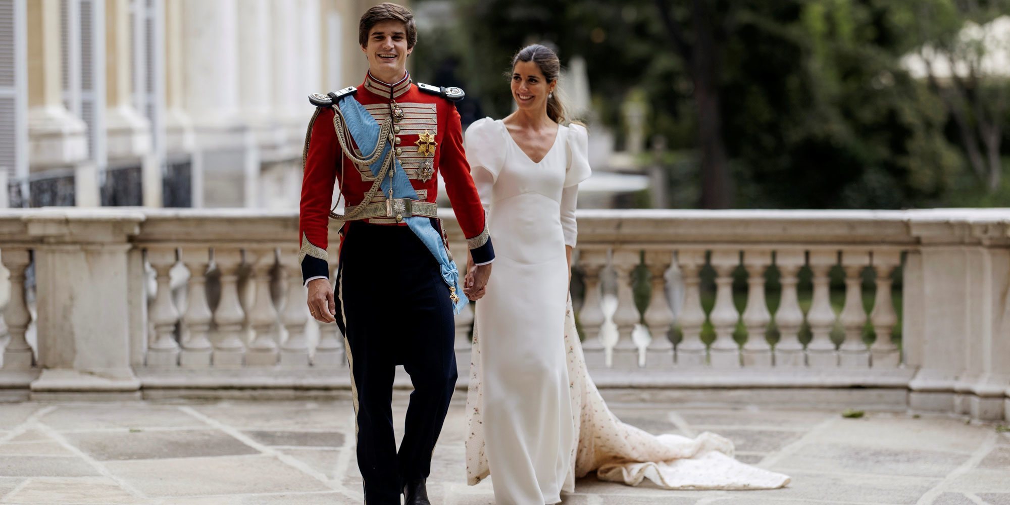 Las fotos oficiales de la boda de Carlos Fitz-James Stuart y Belén Corsini: elegancia, Palacio de Liria y presencia royal