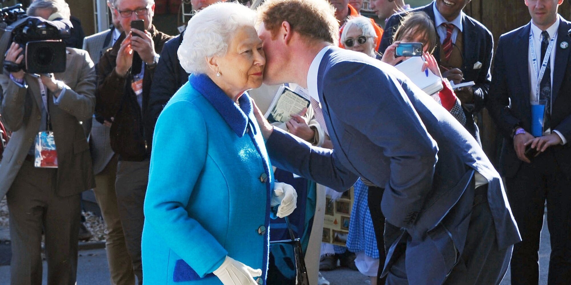 El gesto de la Reina Isabel con el Príncipe Harry cuando se produzca su reencuentro