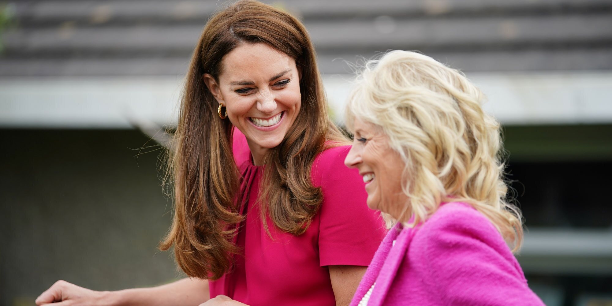 Lilibet Diana 'se cuela' en el encuentro de Kate Middleton y Jill Biden en una visita a una escuela en Cornualles