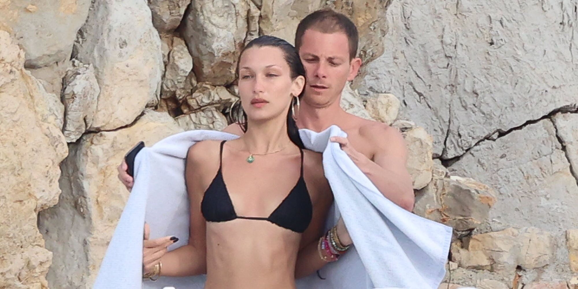 Las románticas vacaciones de Bella Hadid junto a su nuevo novio Marc Kalman en la costa francesa
