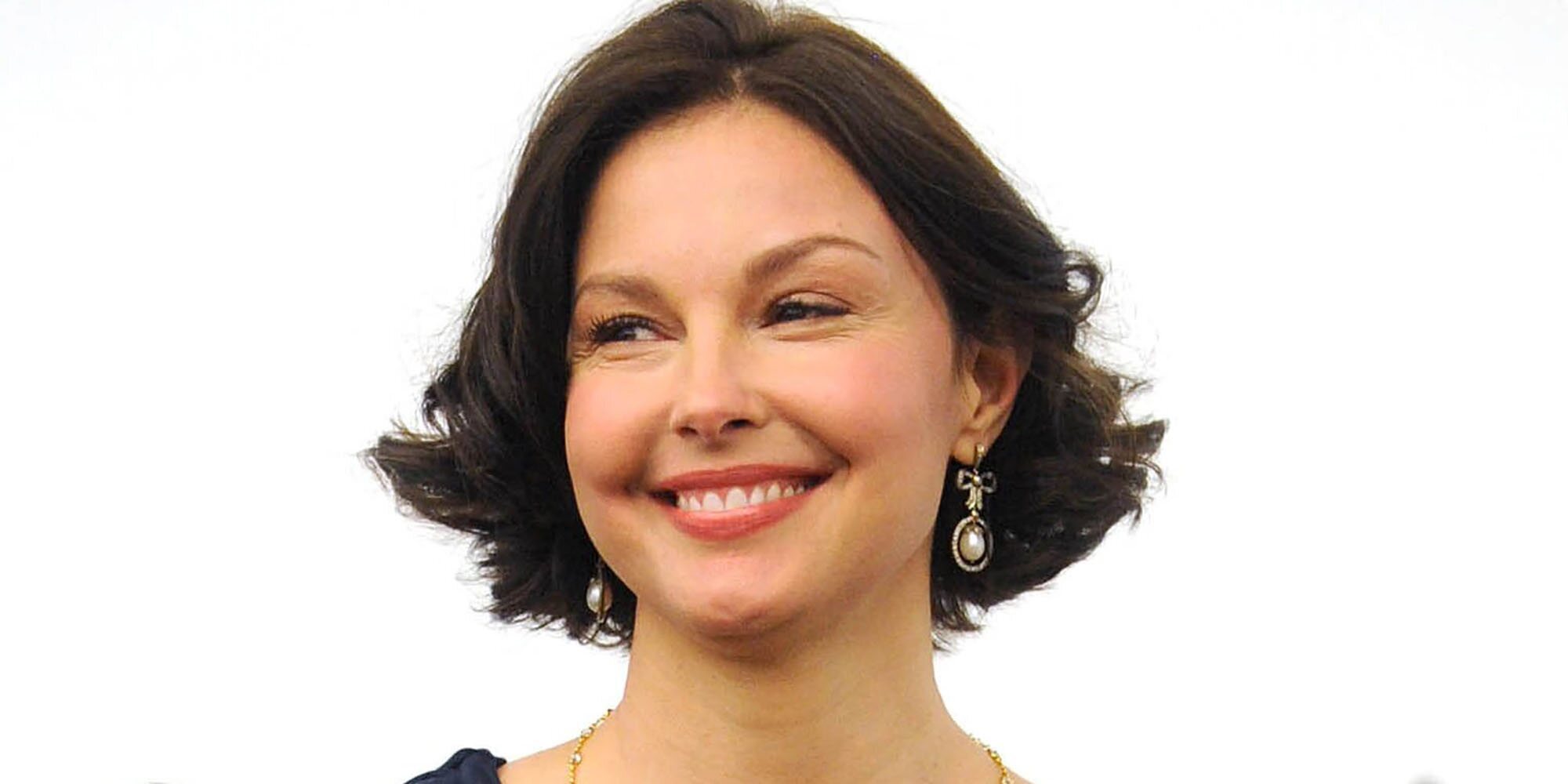 Ashley Judd vuelve a caminar después de sufrir un grave accidente en el Congo