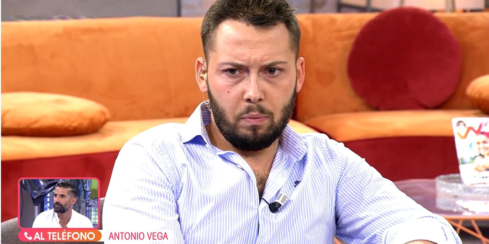 José Antonio Avilés sufre un ataque de ansiedad al entrar su exnovio en directo en 'Viva la Vida'