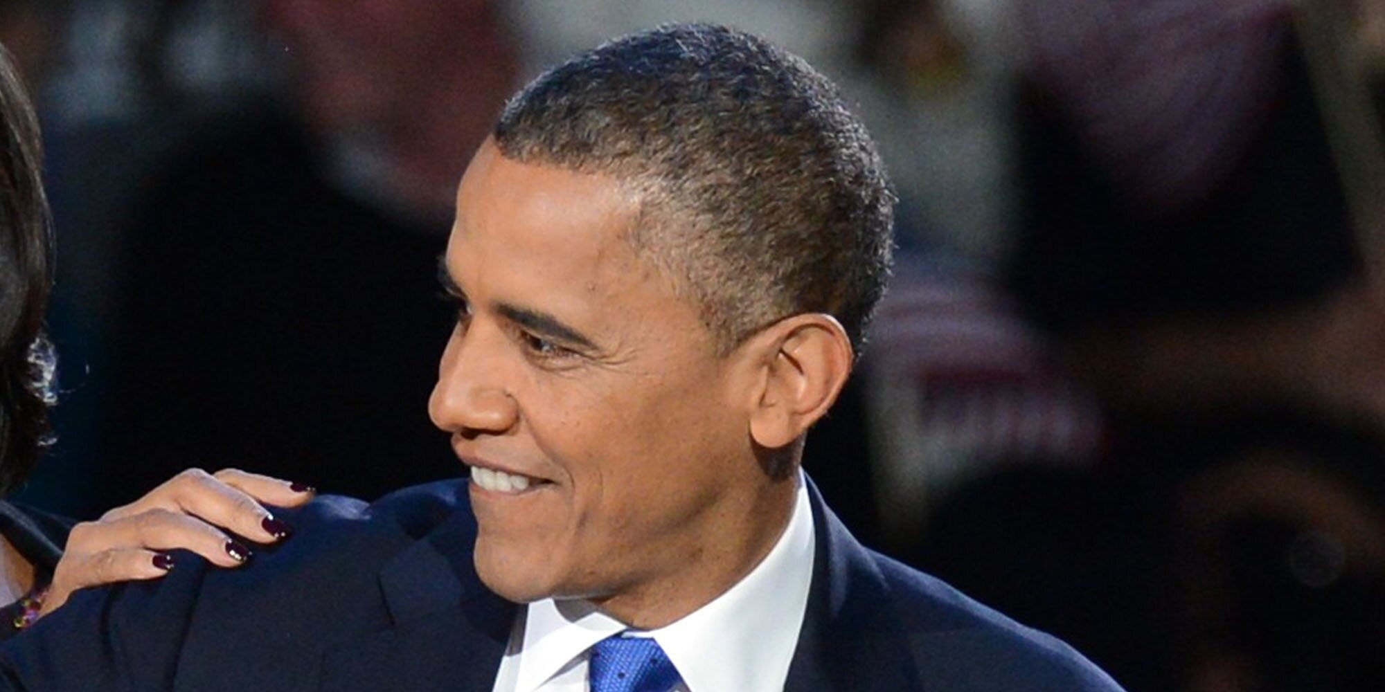 Barack Obama celebra a lo grande su 60 cumpleaños bailando sin distancia de seguridad
