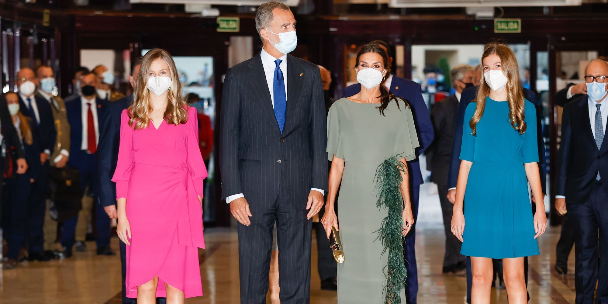 El debut de la Princesa Leonor y la Infanta Sofía en el Concierto Premios Princesa de Asturias muestra sus diferencias